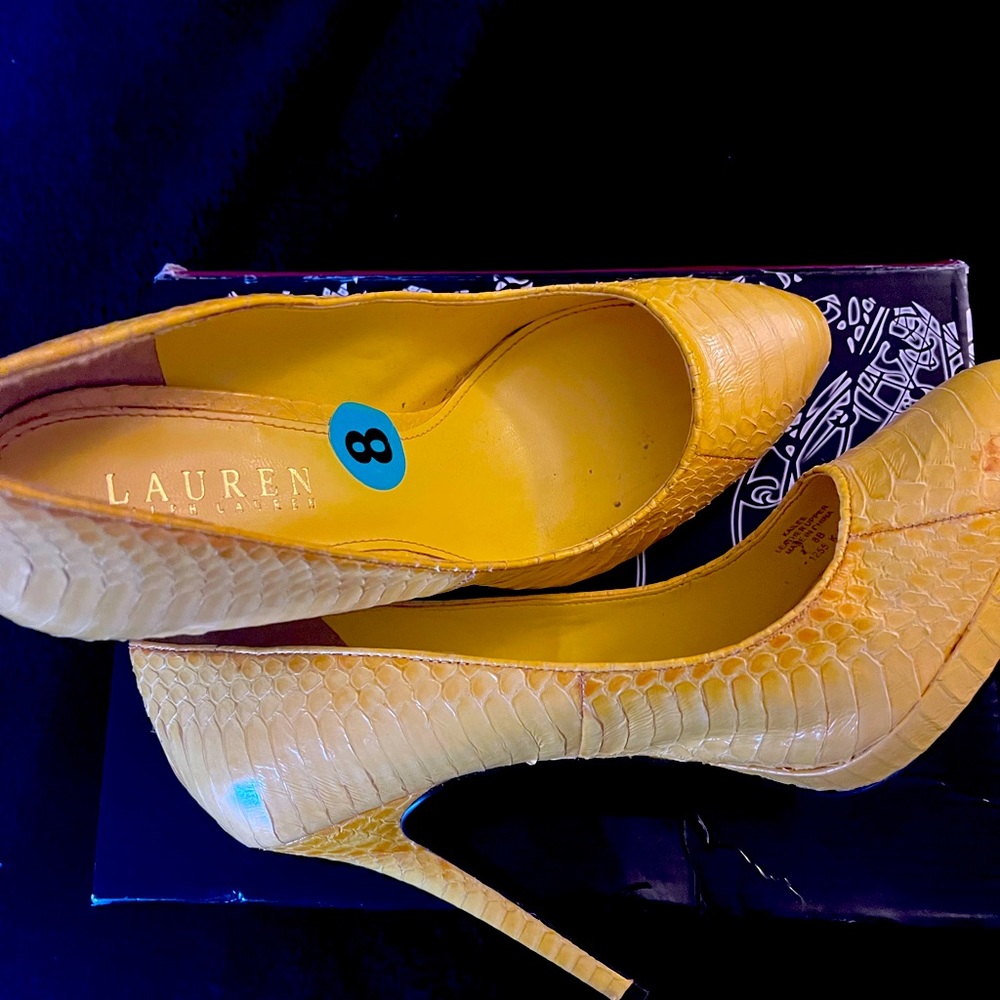 Pumps - Picture 3 of 3